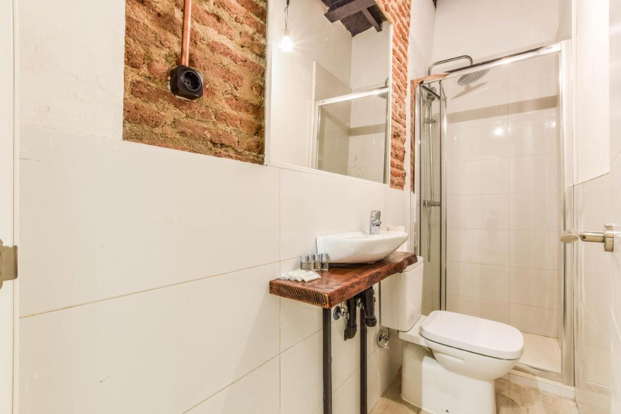 Apartamento Reformado En Lavapies Apartman Madrid Kültér fotó